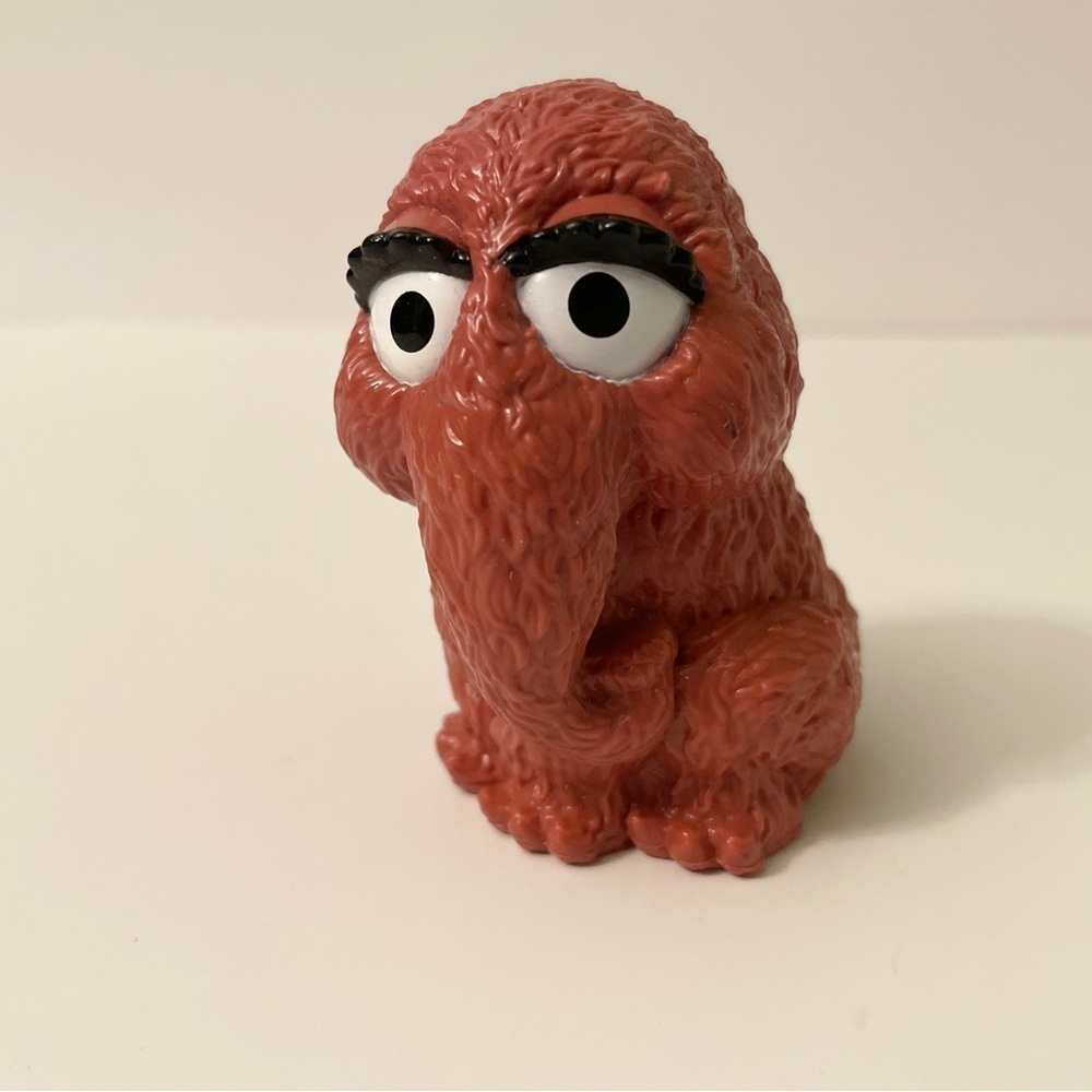 Sesame Street Mr. Snuffleupagus PVC Figure 2010 Hasbro Snuffy Toy